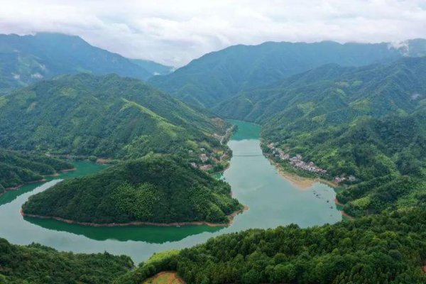 亿海配资 深山+渔村，这对“CP”，一听就凉快！